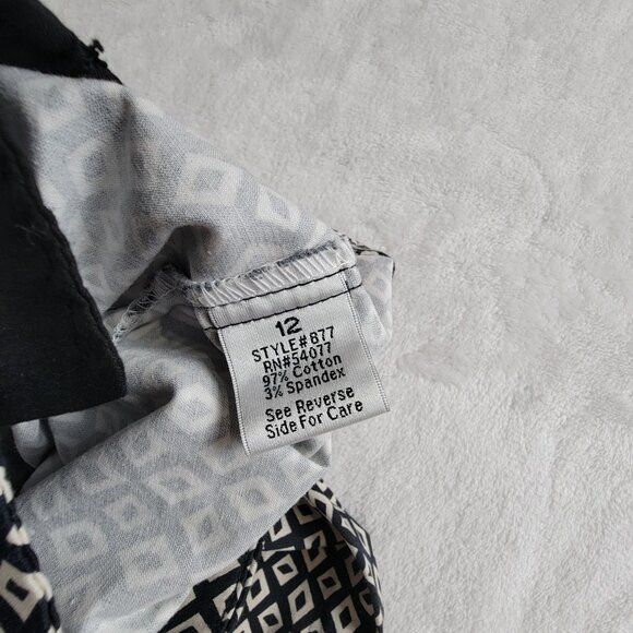 Cabi Womens Black White Geometric Print Ankle Pants Size 12 Stretch Stye 877 New - Picture 5 of 12